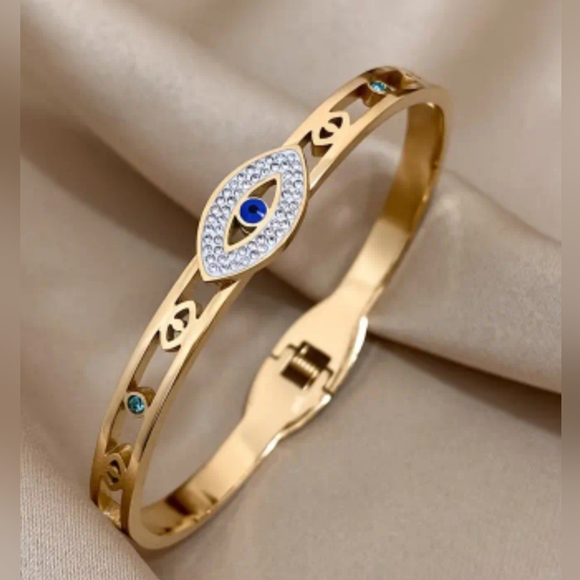 18k Evil Eye | Bangle| Bracelet - Picture 4 of 4